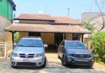 Casa com 3 suítes para alugar r$ 6000,00/mês 254 m² - nova paulista - jandira/sp