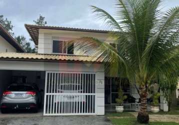 Casa a venda na coroa do meio em cond. fechado