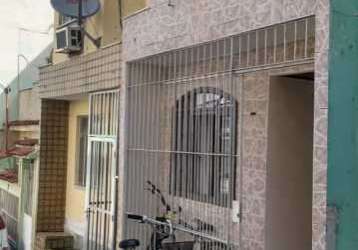 Casa com 2 quartos à venda na rua do pirilampo, curicica, rio de janeiro por r$ 249.900