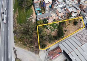 Vende-se terreno de 1457 m²   ideal para galpão perto do parque educhaves