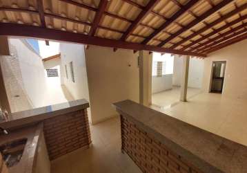 Casa com 3 quartos à venda no minas gerais, uberlândia  por r$ 567.000