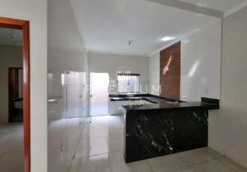 Casa com 2 quartos à venda no jardim brasília, uberlândia  por r$ 280.000