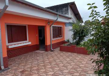 Casa para aluguel 02 dormitórios com edicula, sabaúna