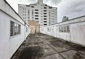 Prédio com 4 salas à venda no ponta da praia, santos , 1196 m2 por r$ 18.600.000