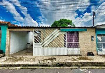 Vende-se casa com 2 quartos e ponto comercial em novo aleixo, manaus- am;