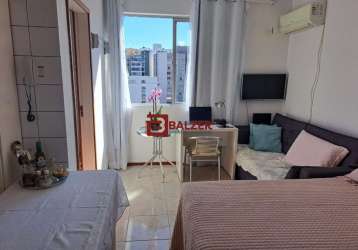 Apartamento com 1 quarto à venda na rua fernando machado, 261, centro, florianópolis por r$ 320.000