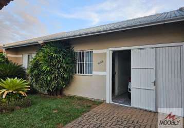 Casa a venda com piscina bairro: lago azul em estancia velha-rs