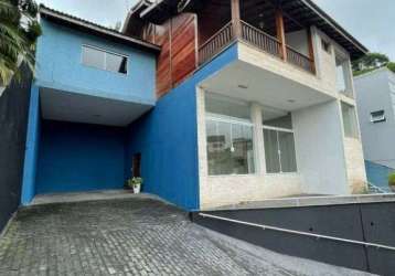 Casa com 4 dormitórios para alugar, 316 m² por r$ 6.500,00/mês - perobal - arujá/sp