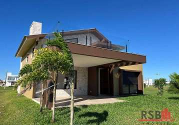 Casa com 3 dormitórios à venda, 230 m² por r$ 1.440.000,00 - passo de torres - passo de torres/sc