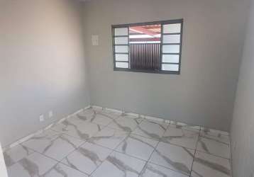 Casa para venda em uberlândia, shopping park, 2 dormitórios, 1 banheiro, 2 vagas