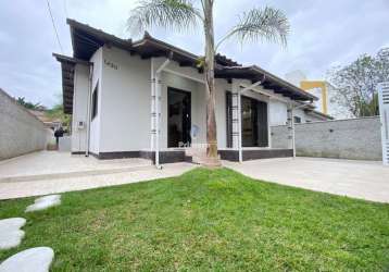 Casa com 3 quartos 2 vagas de garagem