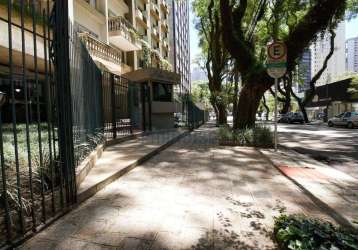 Apartamento no ed. milton vianna, batel/agua verde,  206m,  4 quartos, 1 suite com closet, 2 vagas, próx. clube curitibano
