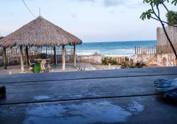 Casa frente - mar á venda na praia da taiba