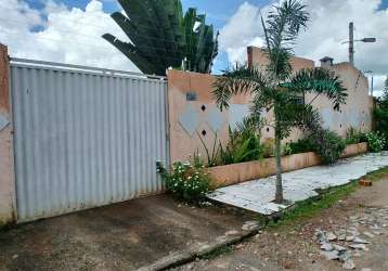 Vende - se casa + ponto comercial na sede de são gonçalo do amarante