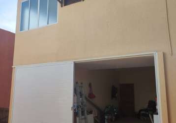 Vende - se 2 apartamentos com entrada separada na praia do preá