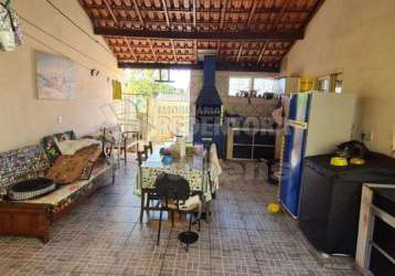 Casa padrão em são josé do rio preto