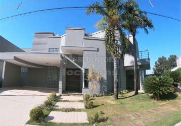 Maravilhosa casa no vilage la montagne para venda