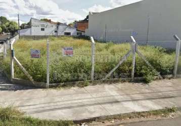 Terreno de esquina no bairro zé menino