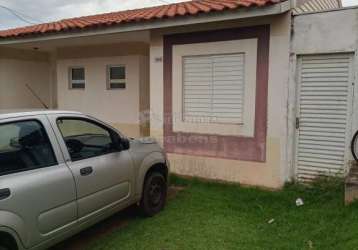 Ótima casa em condomínio - 2 dormitórios / morada dos ipê