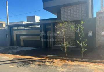 Maravilhosa casa residencial na zona leste para venda - 3 dormitórios / setvalley i