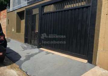 Excelente casa conjunto habitacional s j rio preto