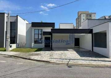 Condomínio araucária - casa 03 dormitórios com 161m²