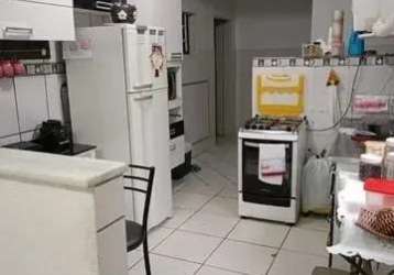 Qr 425 casa samambaia sobrado 5 quartos 1 suíte 2 vagas 210 m² varanda