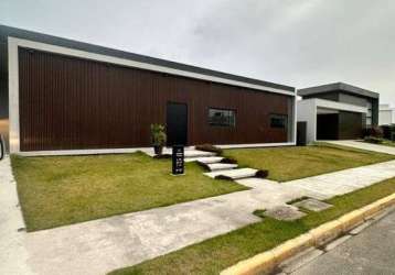 Casa com 2 dormitórios para alugar, 150 m² por r$ 12.000/mês - santa regina - camboriú/sc