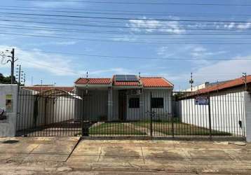 Casa tipo para venda com 2 quartos, 200m²