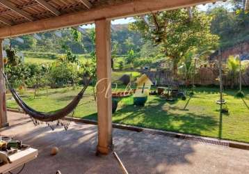 Casa em condomínio em jacareí vale dos lagos