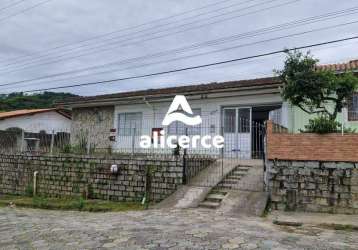 Casa à venda com 3 quartos 1 suíte, 155m² em forquilhinha são josé