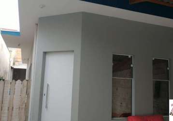 Casa com 2 quartos para alugar no residencial vitiello, boituva  por r$ 1.300