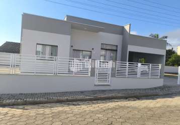 Casa com 2 quartos à venda no aymoré, guabiruba , 126 m2 por r$ 800.000