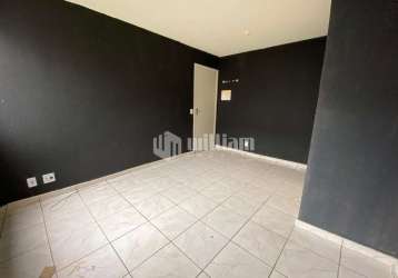 Apartamento com 2 quartos para alugar no limeira baixa, brusque , 44 m2 por r$ 1.250