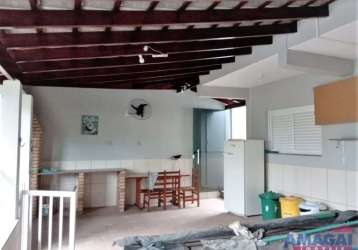 Casa com 5 quartos à venda na cidade salvador, jacareí  por r$ 530.000