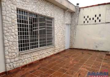 Casa com 4 quartos à venda no centro, jacareí  por r$ 750.000