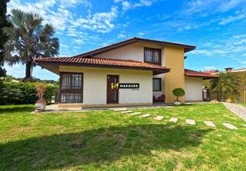 Casa à venda no bairro glória-joinville/sc