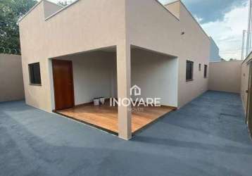 Casa com 3 dormitórios à venda, 113 m² por r$ 340.000,00 - jardim bandeirantes - itumbiara/go