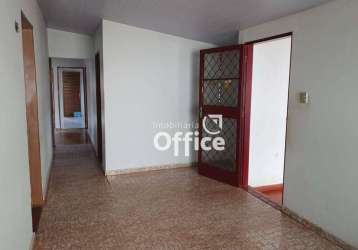 Casa com 3 quartos à venda, 150 m² por r$ 280.000 - vila santa isabel - anápolis/go