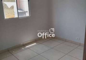 Apartamento com 2 dormitórios à venda, 44 m² por r$ 160.000,00 - santo andré - anápolis/go