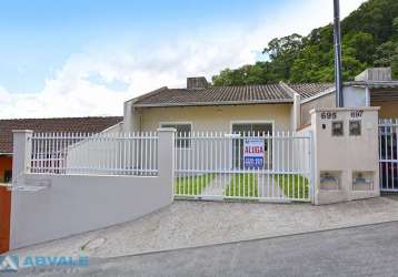 Casa com 2 quartos para alugar na rua josé seibt, 695, velha central, blumenau, 85 m2 por r$ 1.850