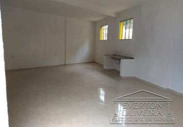 Ponto comercial com 1 sala à venda na vila garcia (são silvestre), jacareí  por r$ 300.000