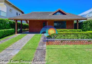 Casa com 3 dormitórios à venda, 224 m² por r$ 1.000.000,00 - bougainvillee ii - peruíbe/sp