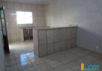 Casa à venda, 3 quartos, 1 suíte, 3 vagas, laranjeiras - uberlândia/mg