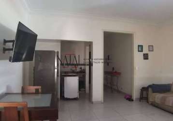 Vendo excelente quarto e sala reformado-rua do catete-rj.