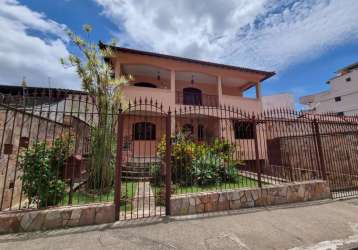 Casa com 4 quartos à venda na rua joaquim de almeida, jardim das laranjeiras, juiz de fora, 340 m2 por r$ 2.100.000