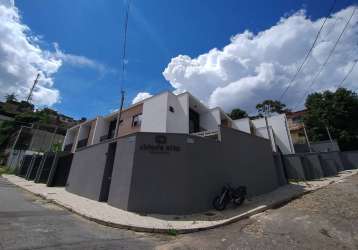 Casa com 3 quartos à venda na rua engenheiro leger palmer, são pedro, juiz de fora, 84 m2 por r$ 470.000