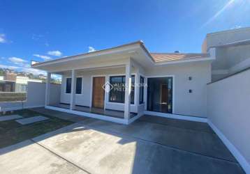 Casa com 3 quartos à venda na salvador correia da silveira, 88, santa teresinha, santo antônio da patrulha, 115 m2 por r$ 599.000