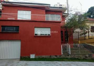 Casa com 4 quartos à venda na rua quintino bocaiúva, 221, centro, novo hamburgo, 435 m2 por r$ 650.000