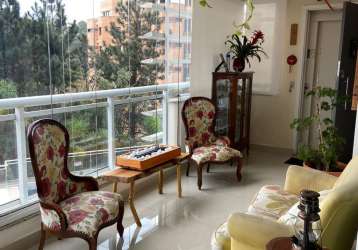 Lindo apartamento no edificio more